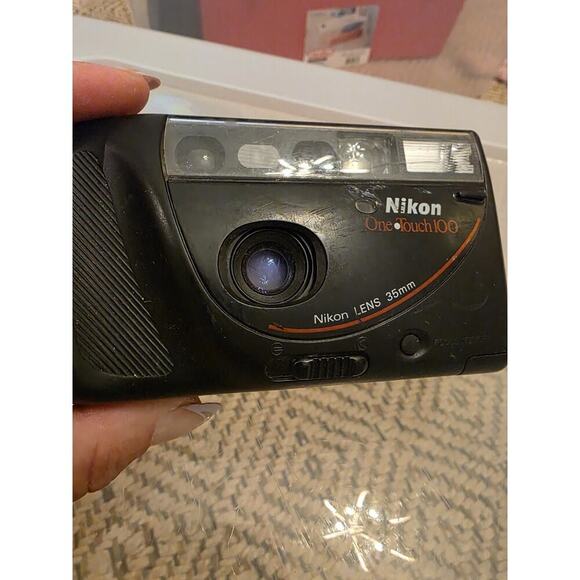 Nikon One Touch 100 35 mm Point & Shoot Film Camera Vintage Tested - Picture 13 of 16